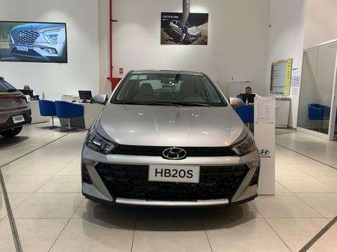 HYUNDAI-HB20S-2025
