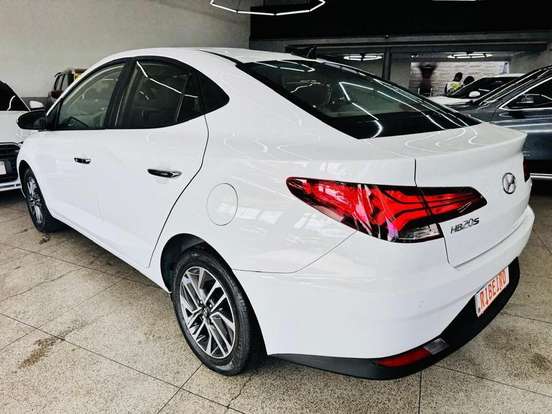 HYUNDAI-HB20S-2021