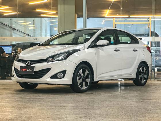 HYUNDAI HB20S 1.6 COMFORT PLUS 16V FLEX 4P AUTOMÁTICO