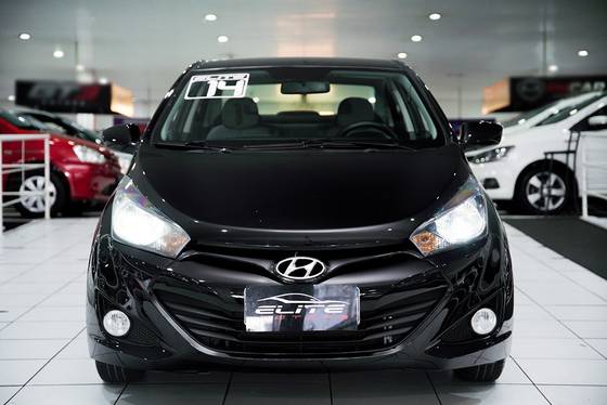 HYUNDAI HB20S 1.6 COMFORT PLUS 16V FLEX 4P MANUAL