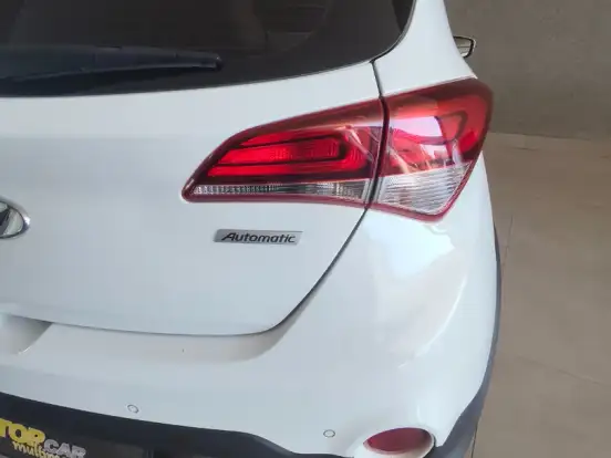 HYUNDAI-HB20X-1.6 16V STYLE FLEX 4P AUTOMÁTICO HYUNDAI-HB20X-2018
