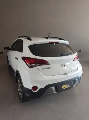 HYUNDAI-HB20X-1.6 16V STYLE FLEX 4P AUTOMÁTICO HYUNDAI-HB20X-2018