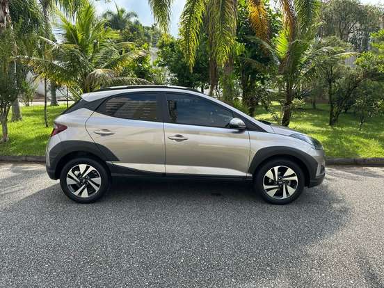 HYUNDAI-HB20X-1.6 16V FLEX VISION MANUAL HYUNDAI-HB20X-2019