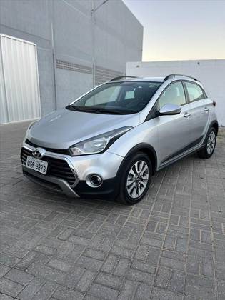 HYUNDAI HB20X 1.6 16V STYLE FLEX 4P AUTOMÁTICO