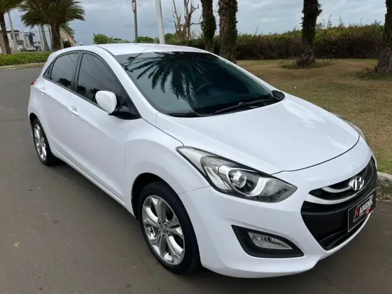 HYUNDAI I30 1.8 MPI 16V GASOLINA SÉRIE LIMITADA 4P AUTOMATICO HYUNDAI I30 1.8 MPI 16V GASOLINA SÉRIE LIMITADA 4P AUTOMATICO