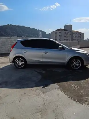 HYUNDAI-I30-2009