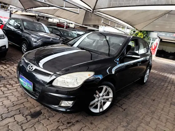 HYUNDAI I30 2.0 MPI 16V GASOLINA 4P MANUAL