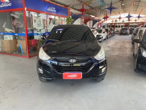 HYUNDAI IX35 2.0 MPFI GLS 4X2 16V GASOLINA 4P MANUAL HYUNDAI IX35 2.0 MPFI GLS 4X2 16V GASOLINA 4P MANUAL