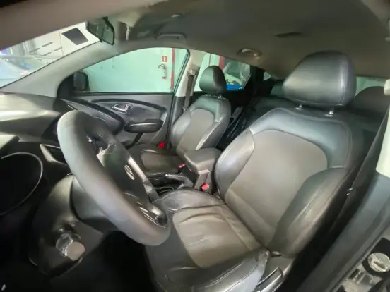 HYUNDAI-IX35-2.0 MPFI GLS 4X2 16V GASOLINA 4P MANUAL HYUNDAI-IX35-2010