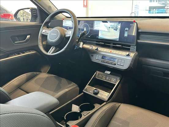 HYUNDAI-KONA-2025
