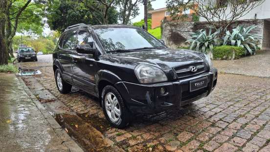 HYUNDAI-TUCSON-2008