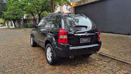 HYUNDAI-TUCSON-2008