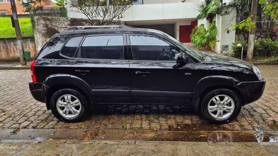 HYUNDAI-TUCSON-2008
