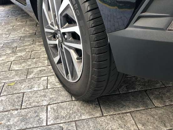 HYUNDAI-HB20-1.0 12V FLEX LIMITED PLUS MANUAL HYUNDAI-HB20-2024