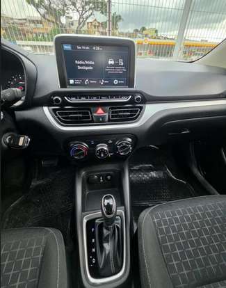 HYUNDAI-HB20-2023