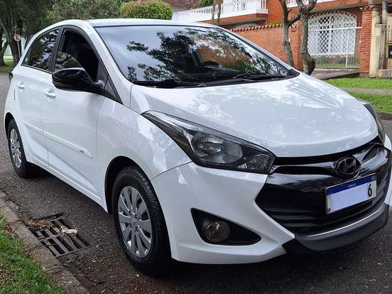 HYUNDAI-HB20-1.6 COMFORT PLUS 16V FLEX 4P MANUAL HYUNDAI-HB20-2015