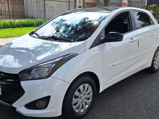 HYUNDAI-HB20-1.6 COMFORT PLUS 16V FLEX 4P MANUAL HYUNDAI-HB20-2015