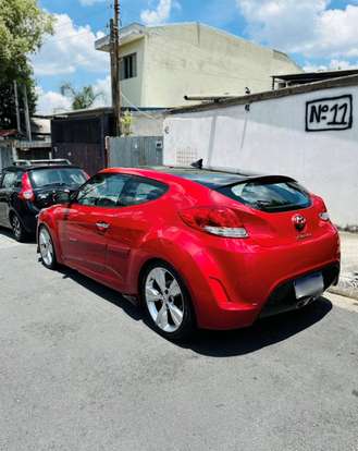HYUNDAI-VELOSTER-2012