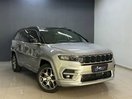 JEEP COMMANDER 1.3 T270 TURBO FLEX OVERLAND AT6