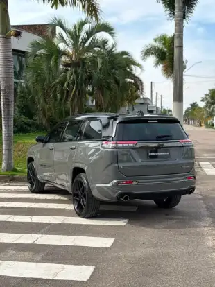 JEEP-COMMANDER-2.0 HURRICANE 4 TURBO GASOLINA BLACKHAWK AT9 JEEP-COMMANDER-2024