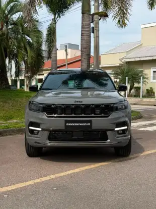 JEEP-COMMANDER-2.0 HURRICANE 4 TURBO GASOLINA BLACKHAWK AT9 JEEP-COMMANDER-2024
