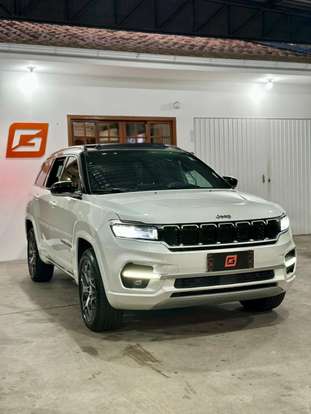 JEEP-COMMANDER-2024