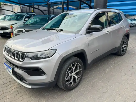JEEP COMPASS 1.3 T270 TURBO FLEX LONGITUDE AT6