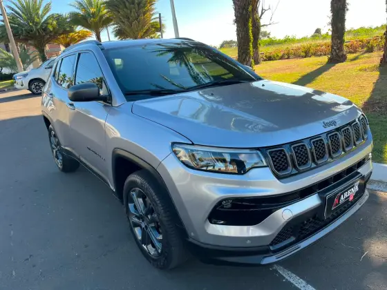 JEEP COMPASS 1.3 T270 TURBO FLEX LONGITUDE AT6