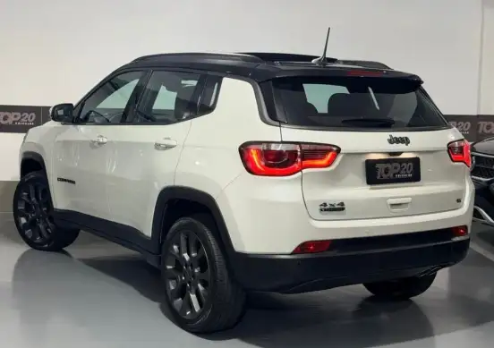 JEEP-COMPASS-2.0 16V DIESEL S 4X4 AUTOMÁTICO JEEP-COMPASS-2021