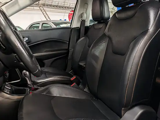 JEEP-COMPASS-2.0 16V FLEX LONGITUDE AUTOMÁTICO JEEP-COMPASS-2017
