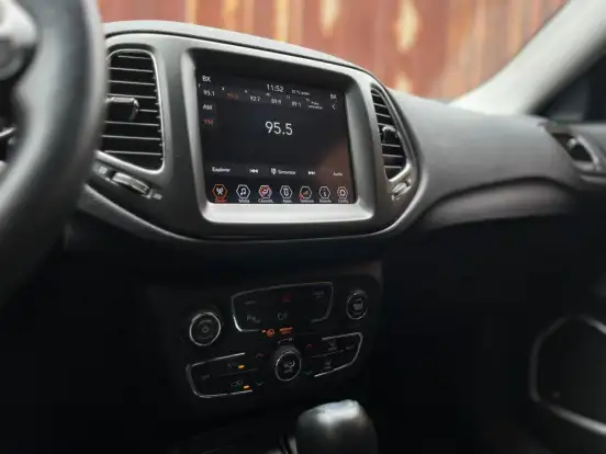 JEEP-COMPASS-2020