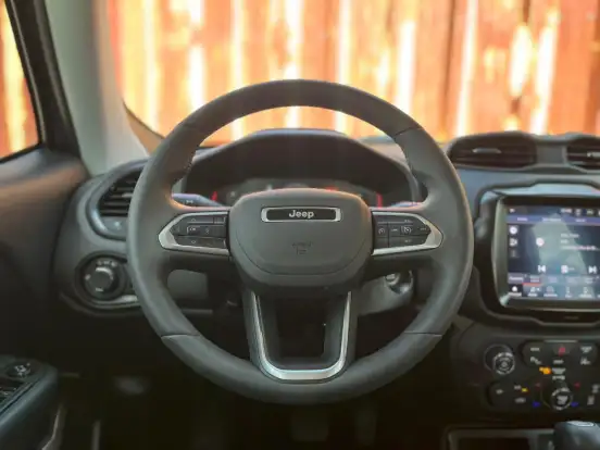 JEEP-RENEGADE-2025