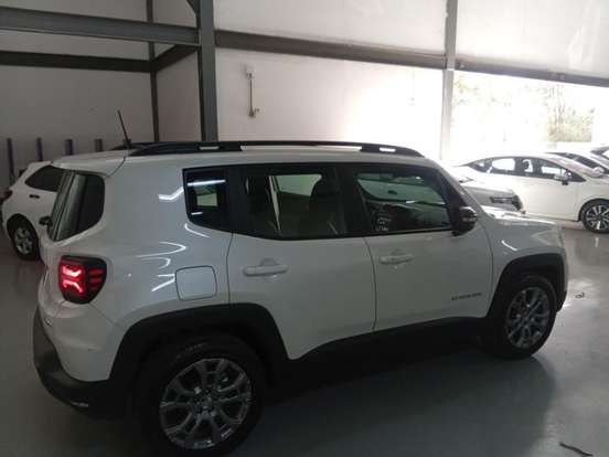 JEEP-RENEGADE-2025