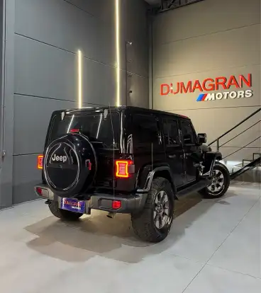 JEEP-WRANGLER-2020