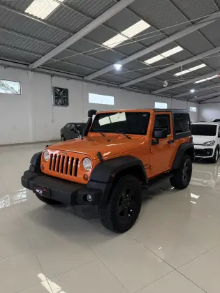 JEEP WRANGLER 3.6 SPORT 4X4 V6 12V GASOLINA 2P AUTOMÁTICO