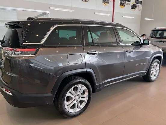 JEEP-COMMANDER-1.3 T270 TURBO FLEX LONGITUDE AT6 JEEP-COMMANDER-2024