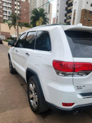 JEEP GRAND CHEROKEE 3.6 LIMITED 4X4 V6 24V GASOLINA 4P AUTOMATICO