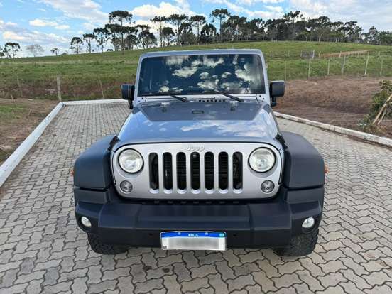 JEEP-WRANGLER-2013