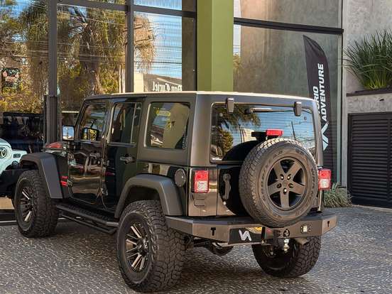 JEEP-WRANGLER-3.6 UNLIMITED SPORT 4X4 V6 GASOLINA 4P AUTOMÁTICO JEEP-WRANGLER-2015