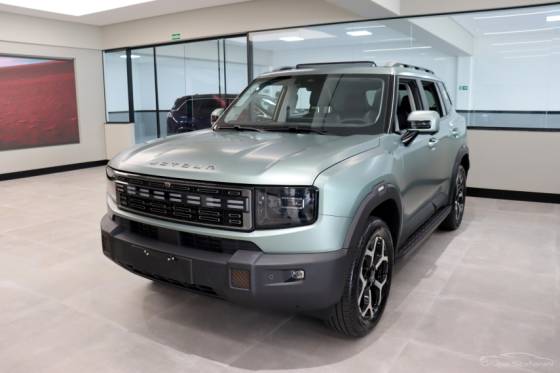 JETOUR T1 1.5 TGDI PHEV PREMIUM DHT