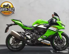KAWASAKI NINJA ZX-4R SE KAWASAKI NINJA ZX-4R SE
