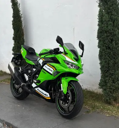 KAWASAKI NINJA ZX-4R 