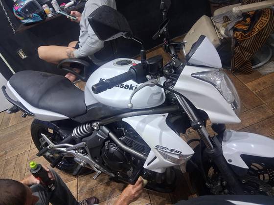 KAWASAKI ER-6N ABS 