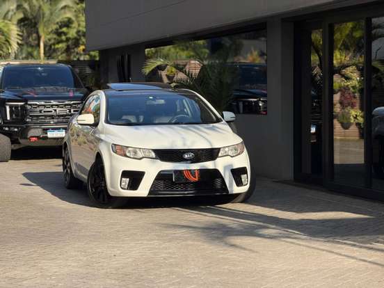 KIA-CERATO-2.0 KOUP 16V GASOLINA 2P AUTOMÁTICO KIA-CERATO-2011