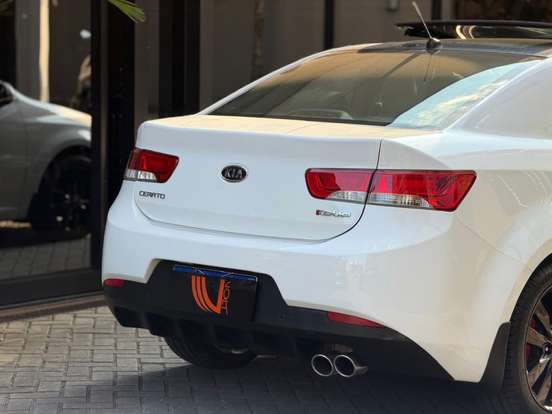 KIA-CERATO-2.0 KOUP 16V GASOLINA 2P AUTOMÁTICO KIA-CERATO-2011