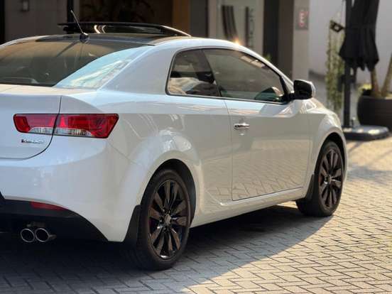 KIA-CERATO-2.0 KOUP 16V GASOLINA 2P AUTOMÁTICO KIA-CERATO-2011