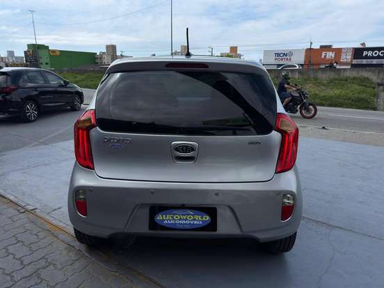 KIA-PICANTO-2011