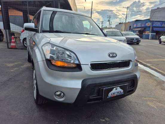 KIA-SOUL-1.6 EX 16V GASOLINA 4P MANUAL KIA-SOUL-2010