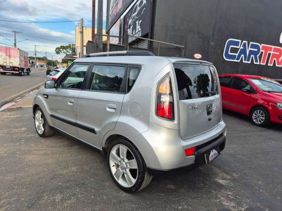 KIA-SOUL-1.6 EX 16V GASOLINA 4P MANUAL KIA-SOUL-2010
