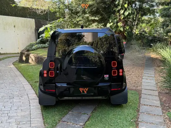 LAND ROVER-DEFENDER-2.0 P300 GASOLINA 110 SE AWD AUTOMÁTICO LAND ROVER-DEFENDER-2020